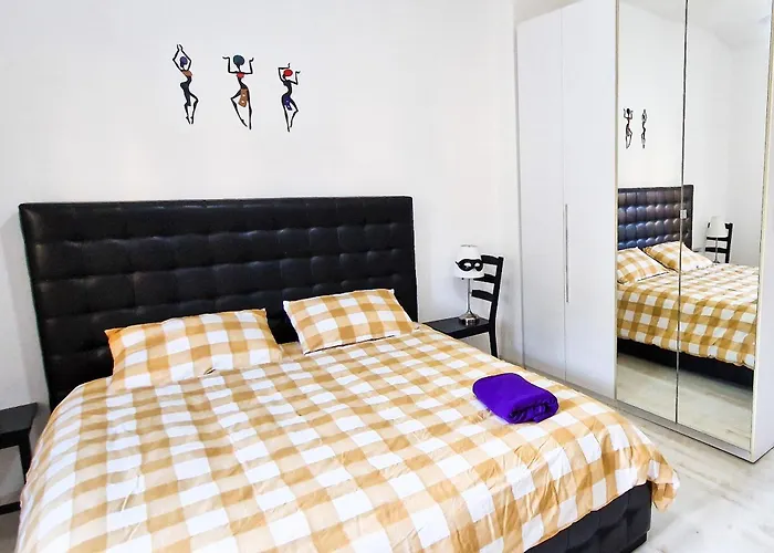 Milla Apartment In Art Deco Villa